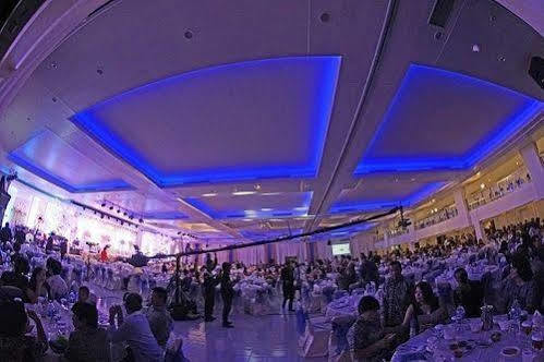 Bahari Inn Tegal Exterior foto